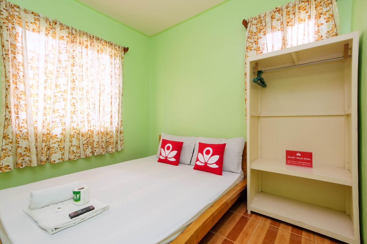 Zen Rooms Basic Replica Manor Siquijor Εξωτερικό φωτογραφία