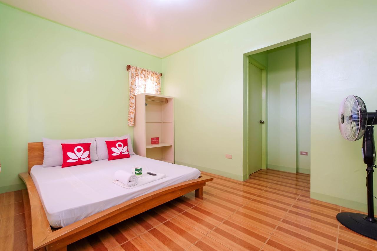 Zen Rooms Basic Replica Manor Siquijor Εξωτερικό φωτογραφία