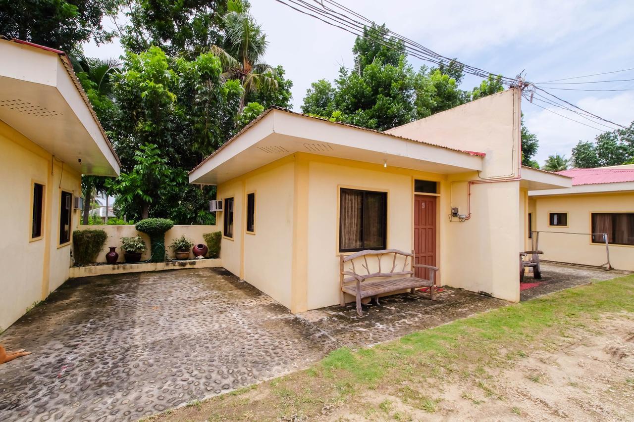Zen Rooms Basic Replica Manor Siquijor Εξωτερικό φωτογραφία