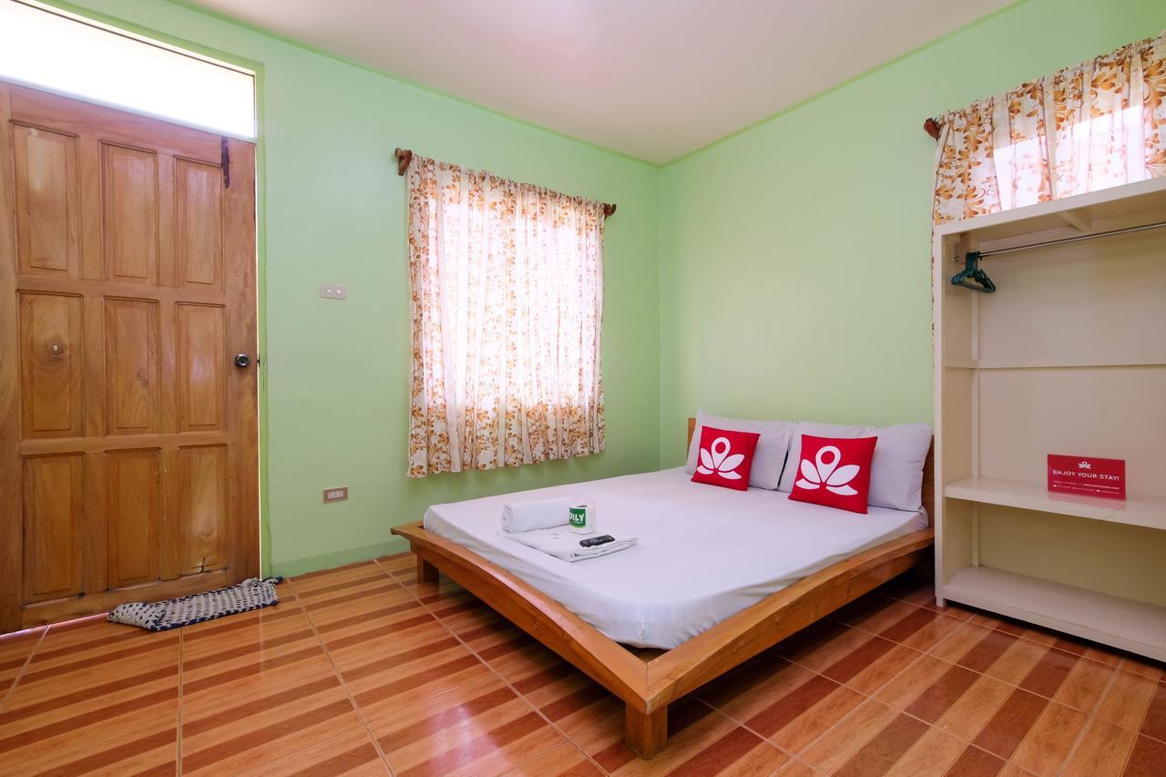 Zen Rooms Basic Replica Manor Siquijor Εξωτερικό φωτογραφία